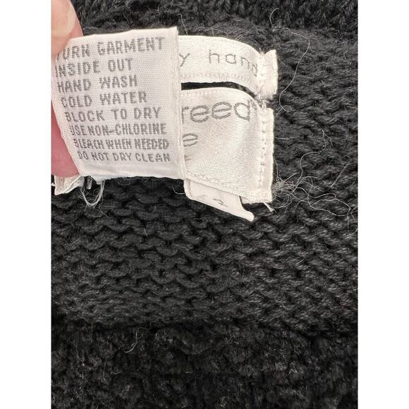VINTAGE JENNIFER REED HAND KNIT PETITE SMALL BLACK SEQUIN EMBELLISHED SWEATER - Picture 9 of 9